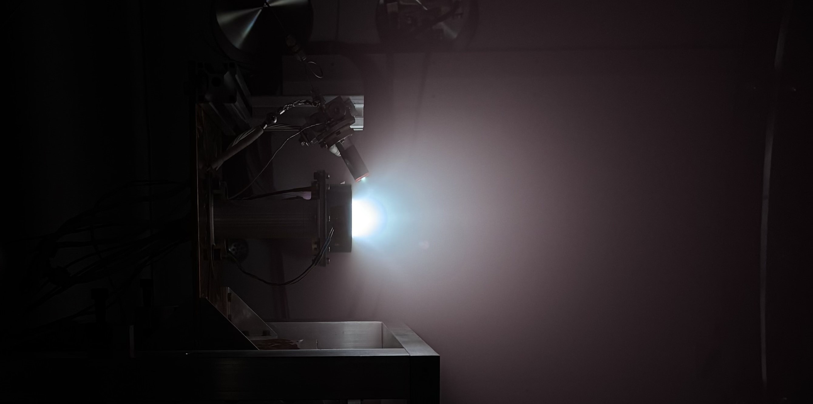 Plasma On! Avviati i test del propulsore CIRA CRHET250-MK2