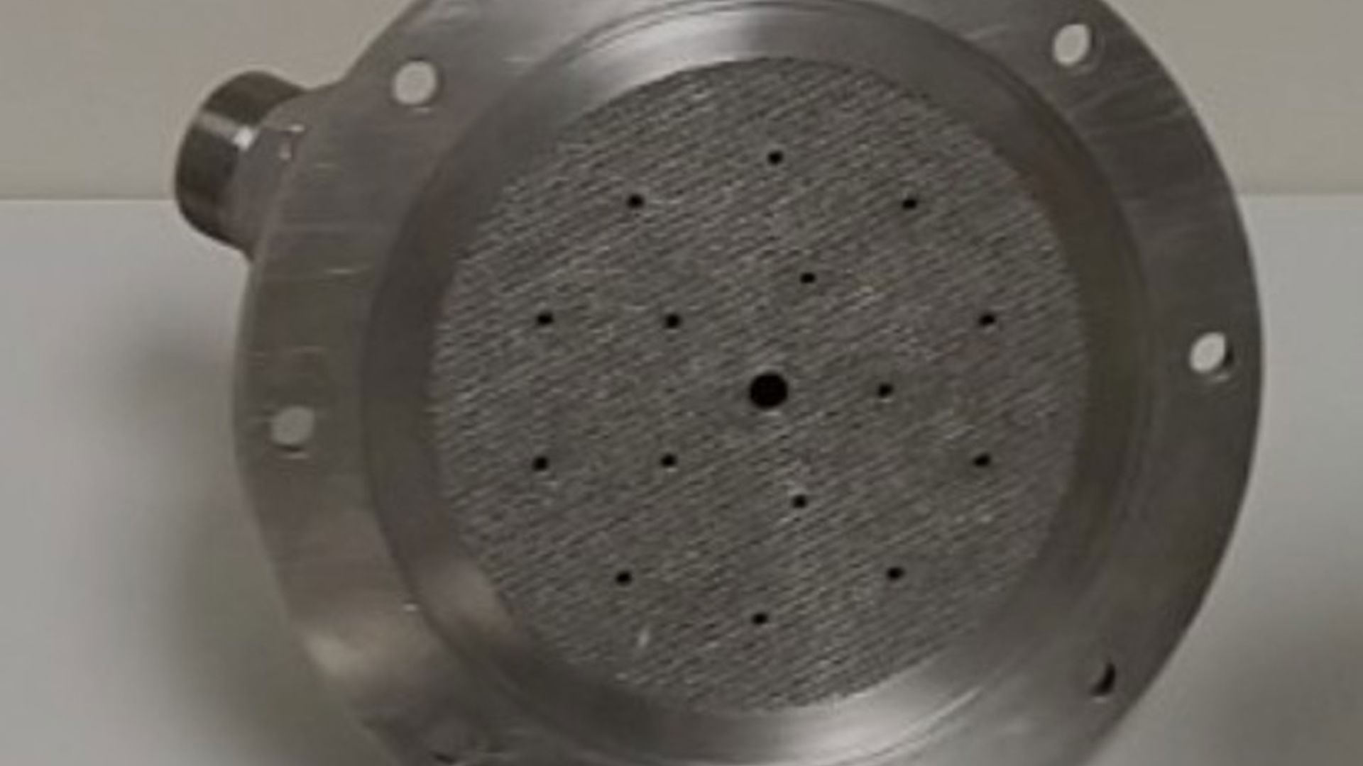 Il CIRA ottiene il brevetto per una testa di iniezione per motori a razzo