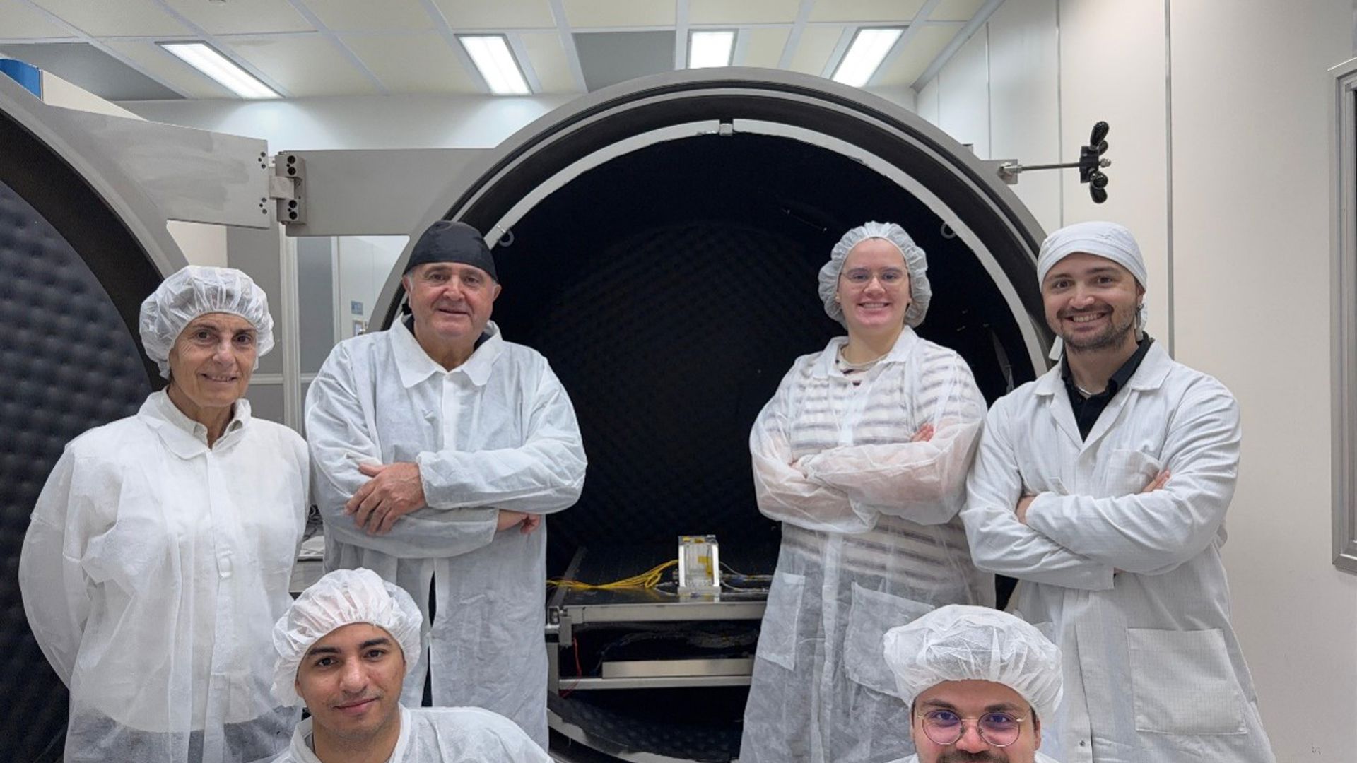 Completate con successo le campagne di qualifica e accettazione del WaterCube Thruster di Capsule Corporation